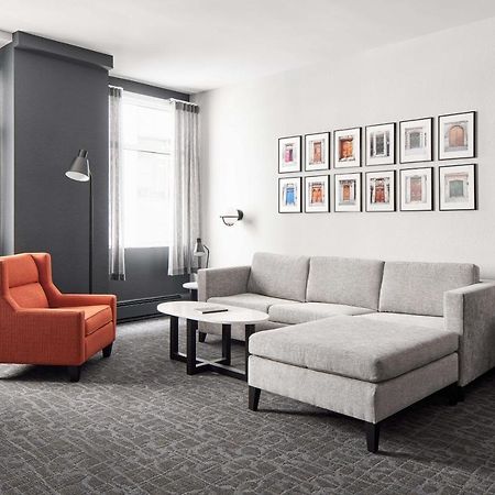 The Carleton Suite Hotel Оттава Экстерьер фото