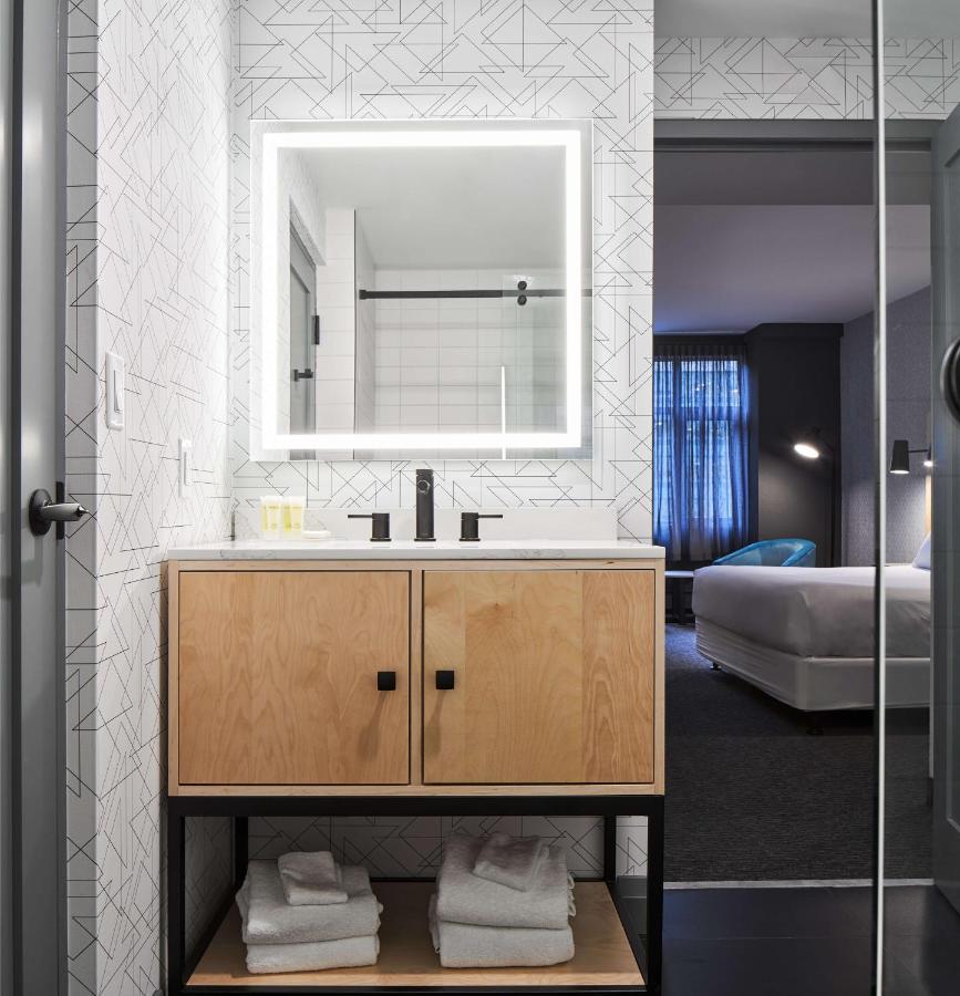 The Carleton Suite Hotel Оттава Экстерьер фото