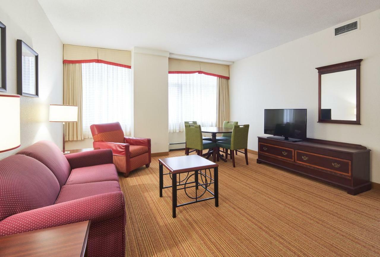The Carleton Suite Hotel Оттава Экстерьер фото